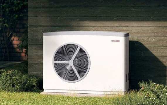 Wärmepumpe für die Wärmeversorgung eines Hauses